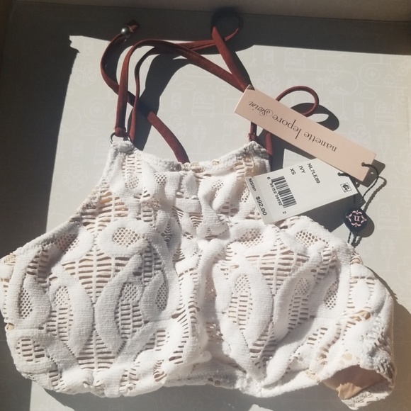 😍NWT😍Nanette Lepore Crochet Bikini Top😍 - Picture 6 of 8